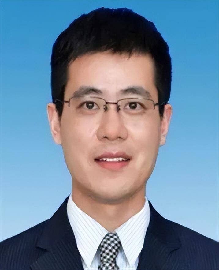 38岁的他成全国最年轻正厅干部!"80后"正厅级都有谁?