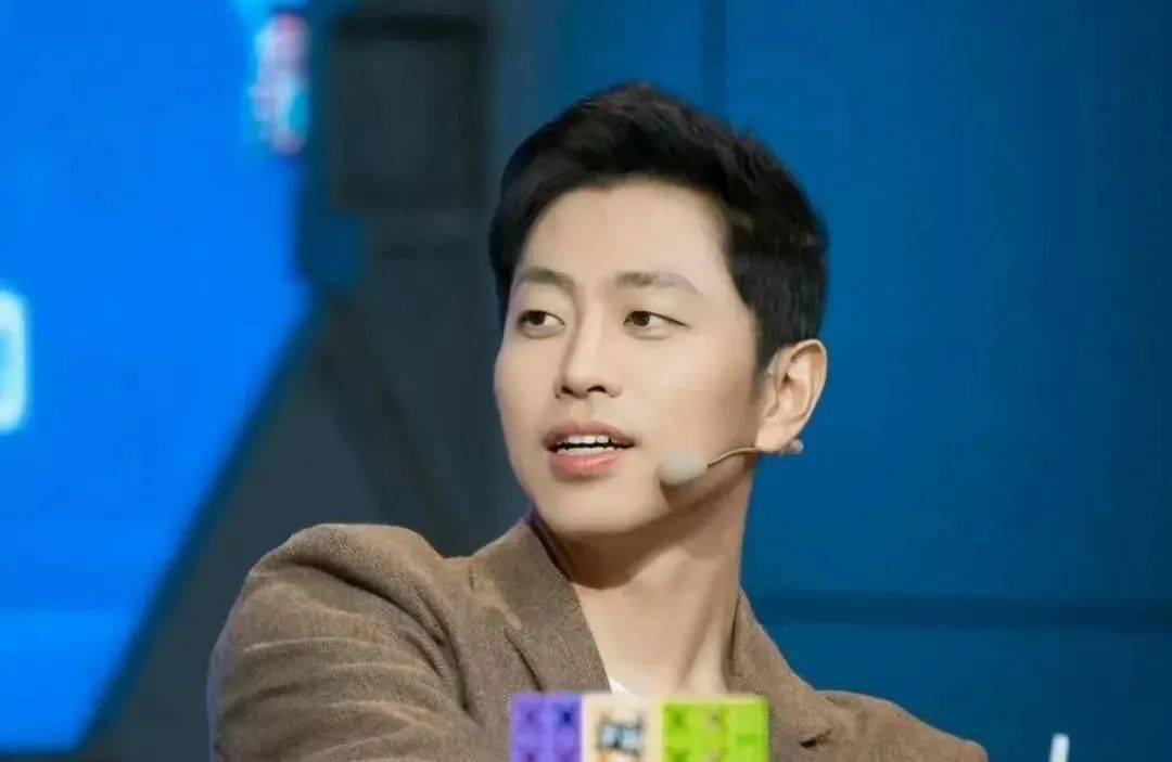 天才男友,成了颜值偶像_水哥_大脑_清水