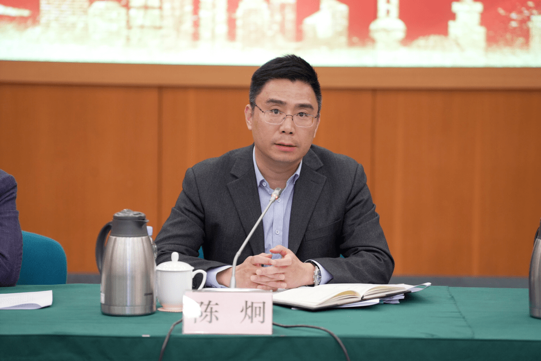 市融资担保中心副主任陈炯指出,将进一步完善政银担合作平台的建设