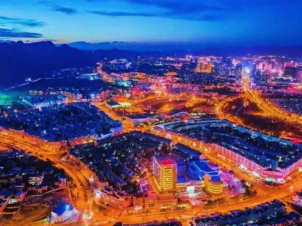 文山城,更亮了!_改造_路灯_城市