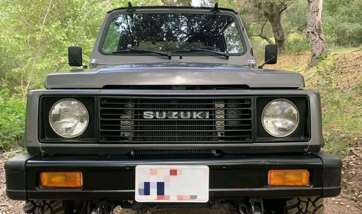 suzuki吉姆尼"前辈",铃木"武士"敞篷版实拍,复古机械风十足_搜狐汽车
