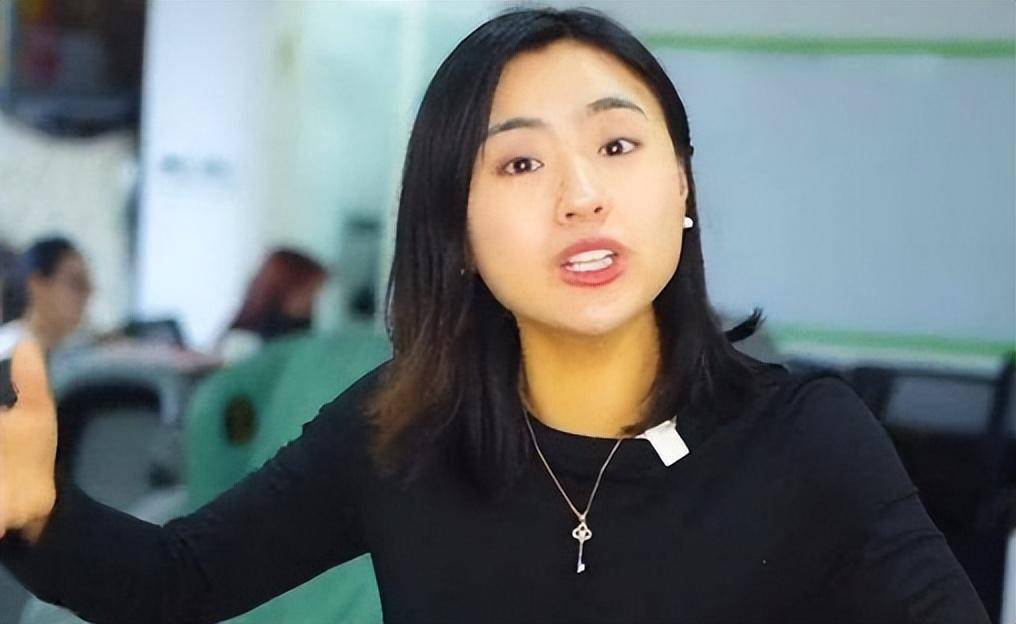 网红圈的残酷真相,在刘媛媛身上体现得淋漓尽致_北大_演讲_父母