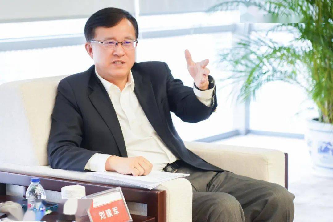 并与邮储银行党委副书记,行长刘建军及副行长杜春野进行了深入交流