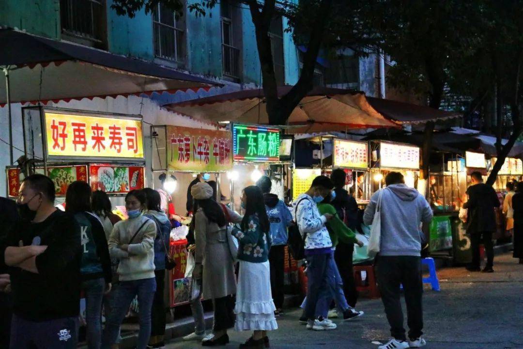 合肥这条网红路,即将改造!_官亭路_美食街_小吃街