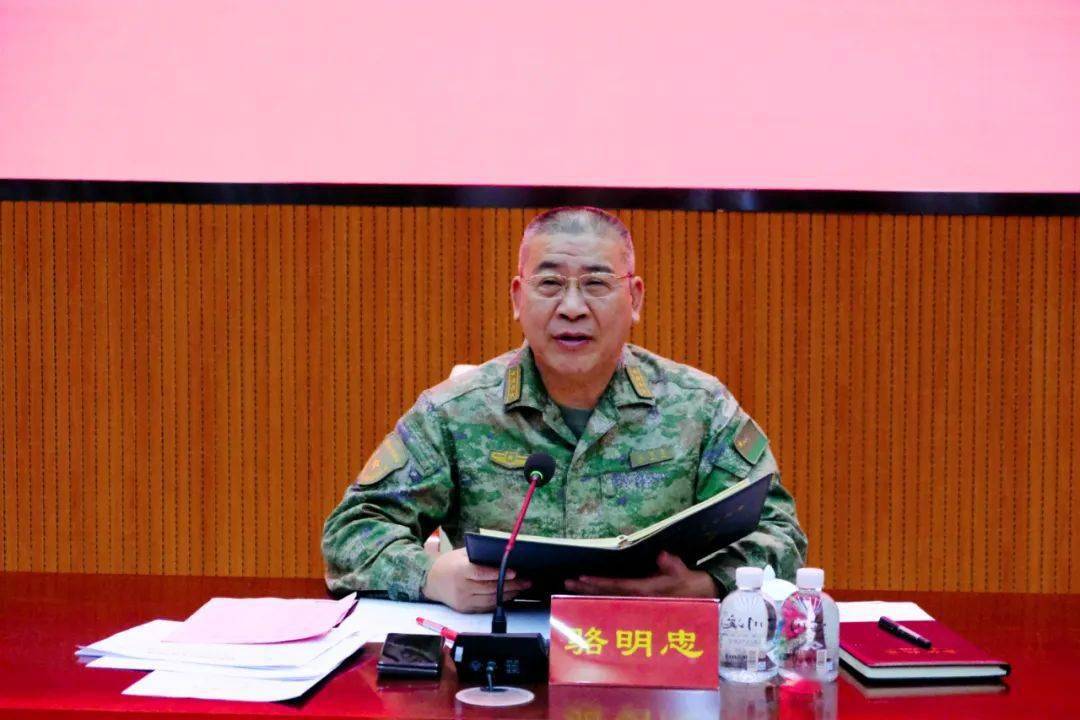 贺州市征兵审批定兵现场观摩会暨八步区2023年春季征兵审批定兵会召开