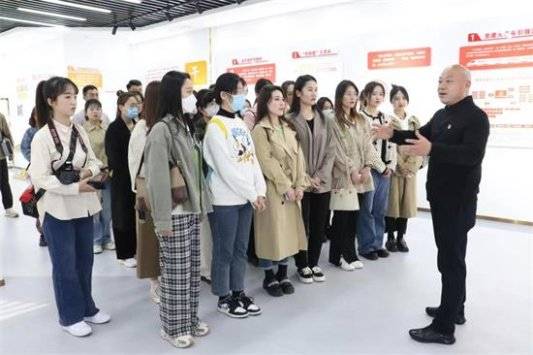 淄博张店：“彰显新风采 典亮新时代”理论宣讲季系列活动正式启动_基层_队伍_进行了