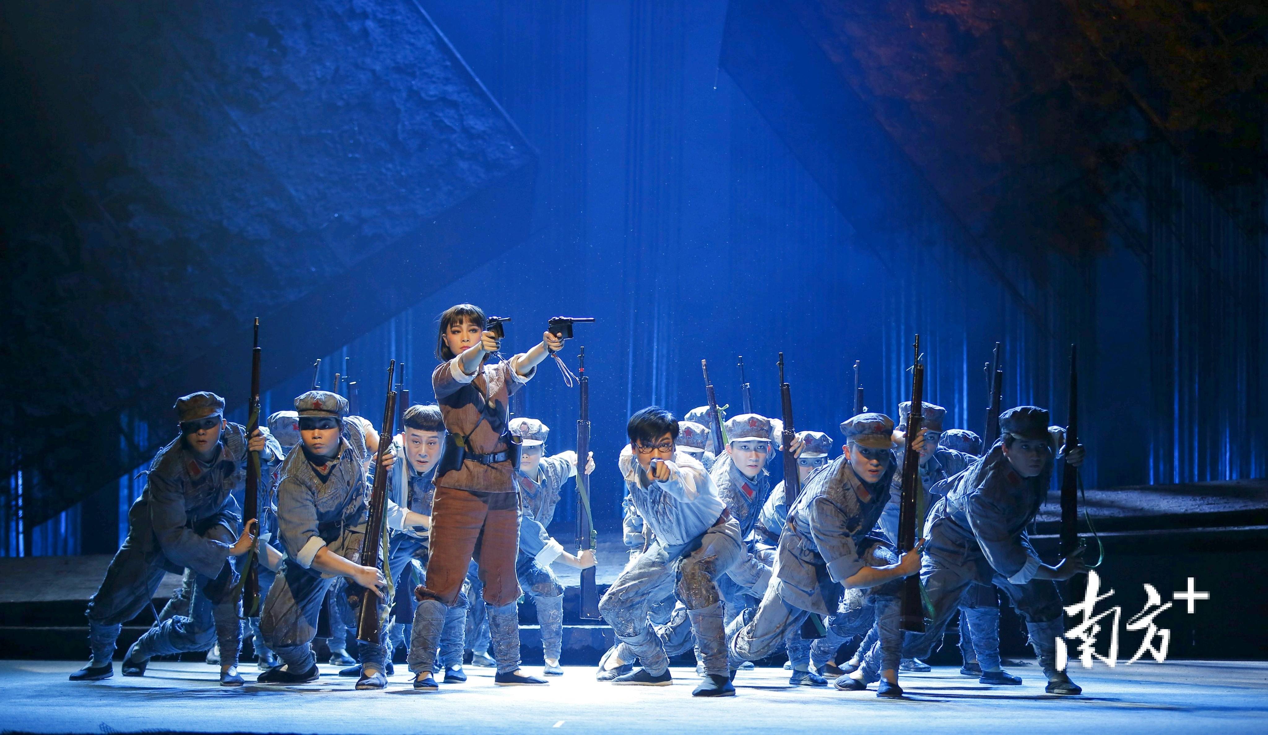 大型客家山歌剧《血蝴蝶》圆满完成内部审查演出_红色_主创_九龙