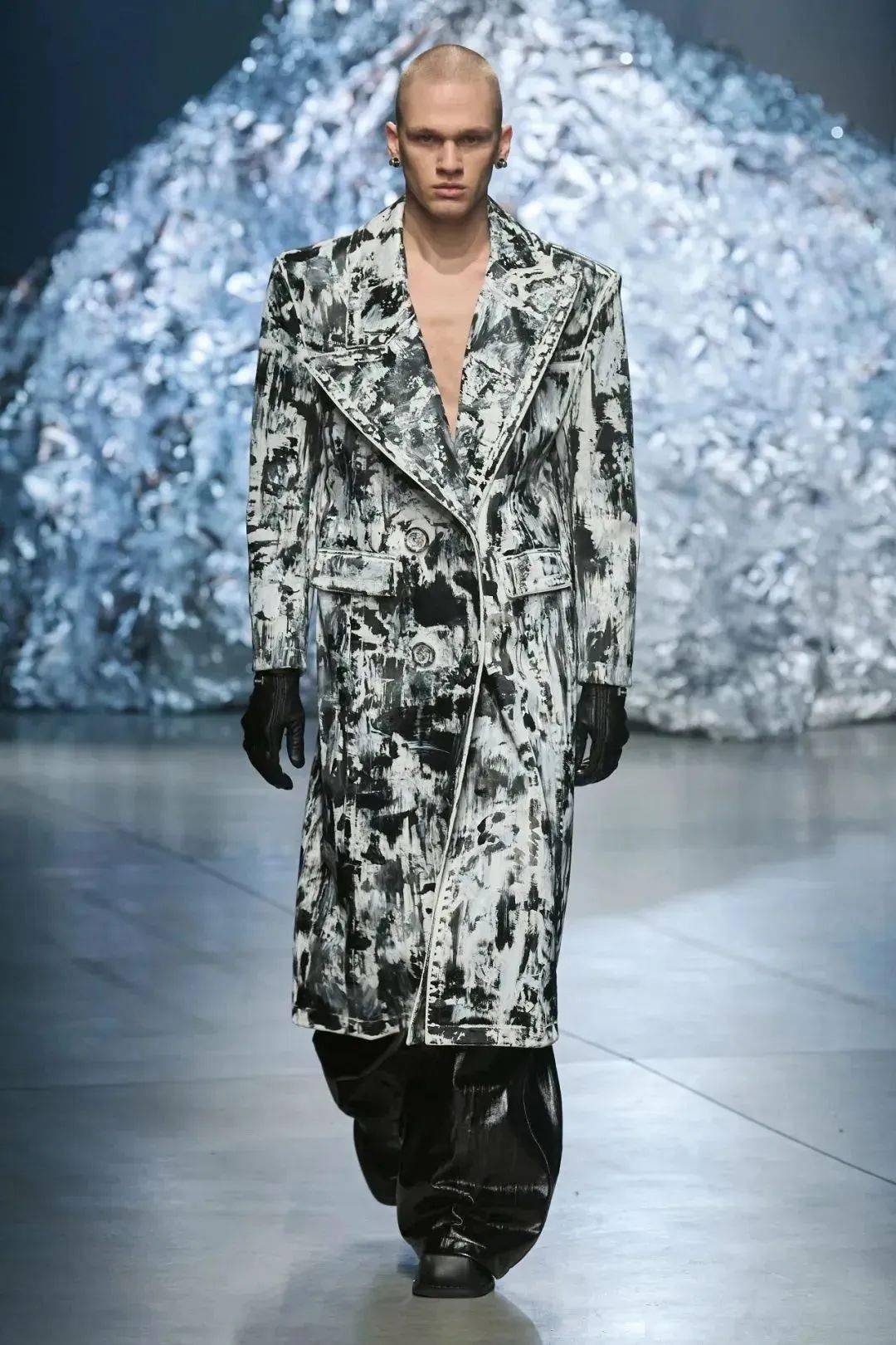 "畅想未来" 的中国元时尚品牌 annakiki_元素_风格_anna