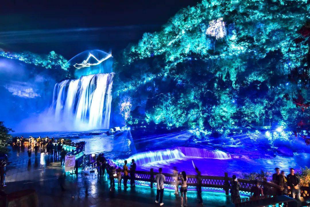 20张美图带你夜游黄果树