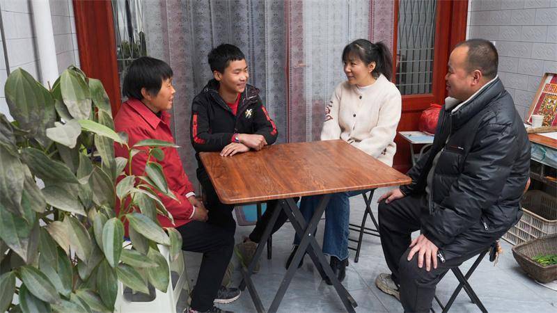 记武功县普集镇义乐寺小学教师王敏娟_教学_教育_活动
