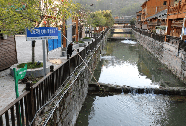 印江县:乡村"法律明白人"护航乡村振兴_法治_杨柳镇_梵净山