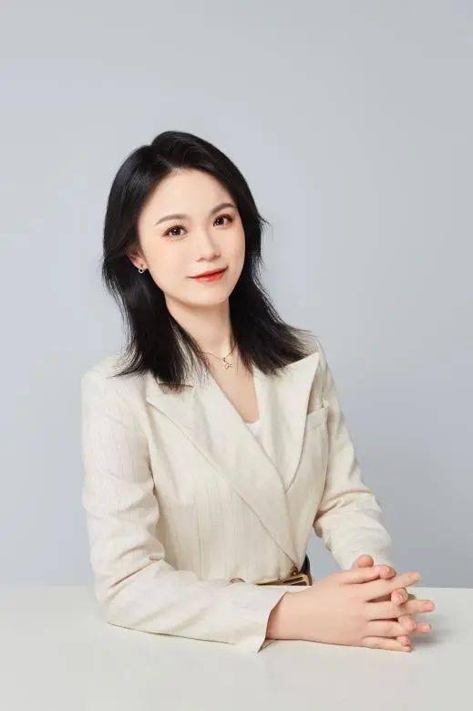 我校欧阳柳老师执教课例《贵州省的环境保护与资源利用》成功入选为