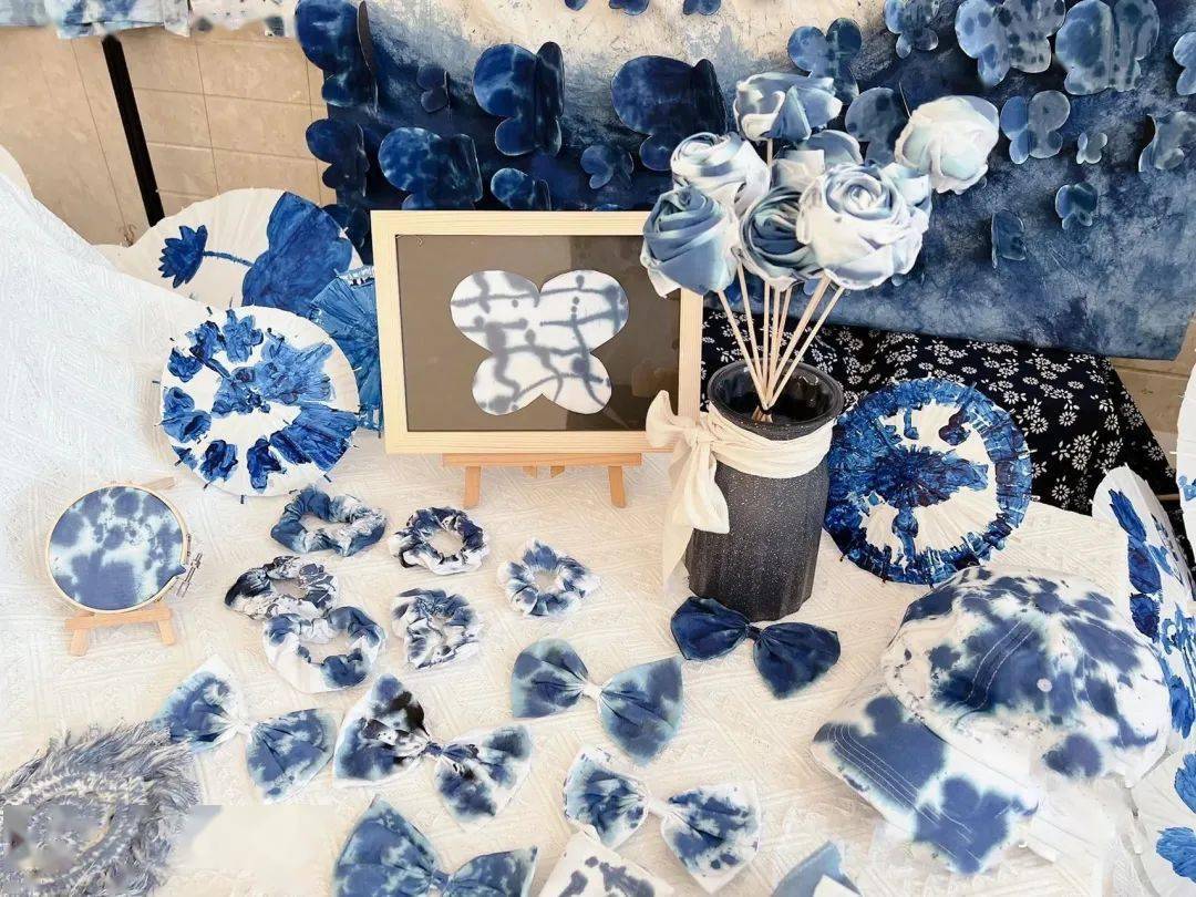 布里生花,你一定不能错过的幼儿园扎染风环创,艺术感爆棚~|环创分享