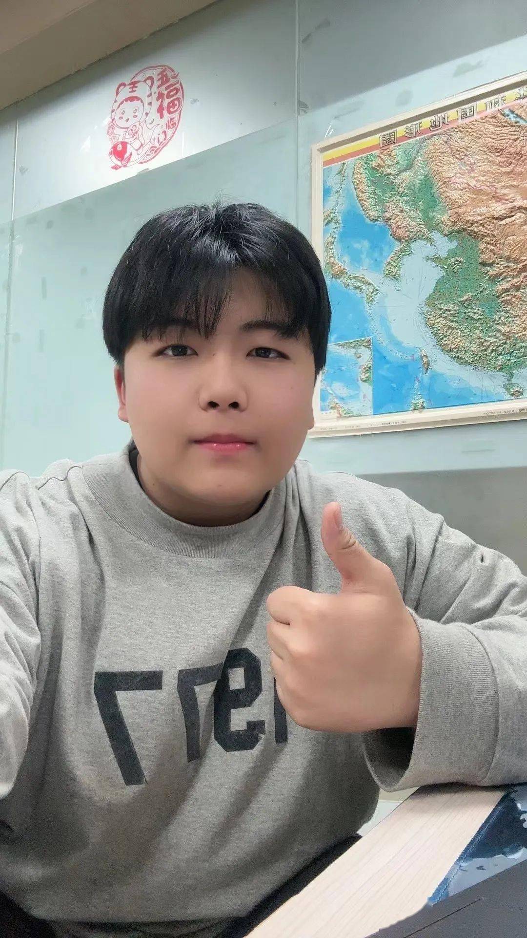 热烈祝贺西北师大附中高三国际班张羽嘉,胡菁中,侯皓楠,万永立,马语遥