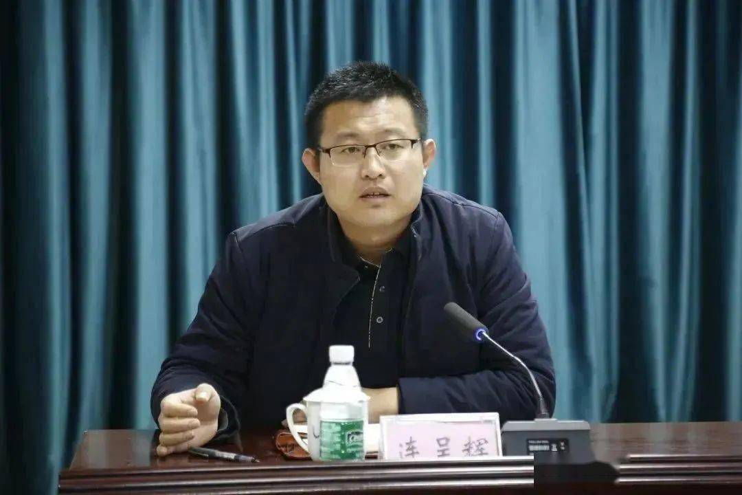 温泉镇按下"两城创建"工作"加速键"_宣传_镇党委_讲话