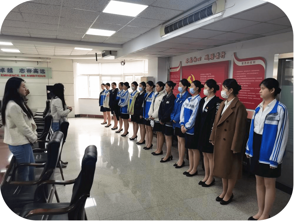 实习动态 | 芳华灼灼正青春 砥砺奋发启新程——中央军委总后礼堂来青岛旅游学校选聘实习生_活动_视频