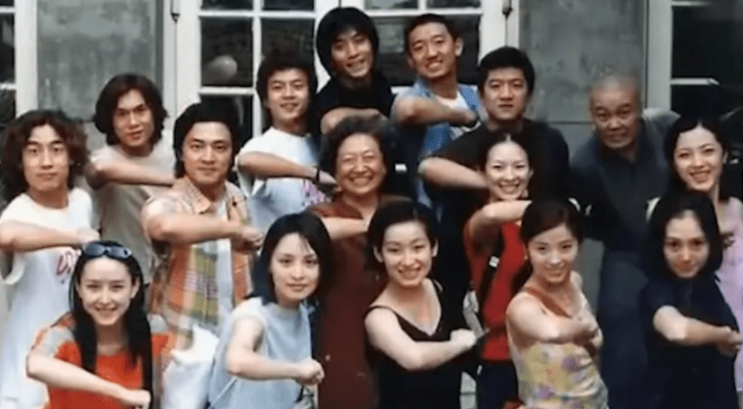 中戏明星班往事:学渣逆袭,班花沉寂,有一个女生,从未被提起_章子怡