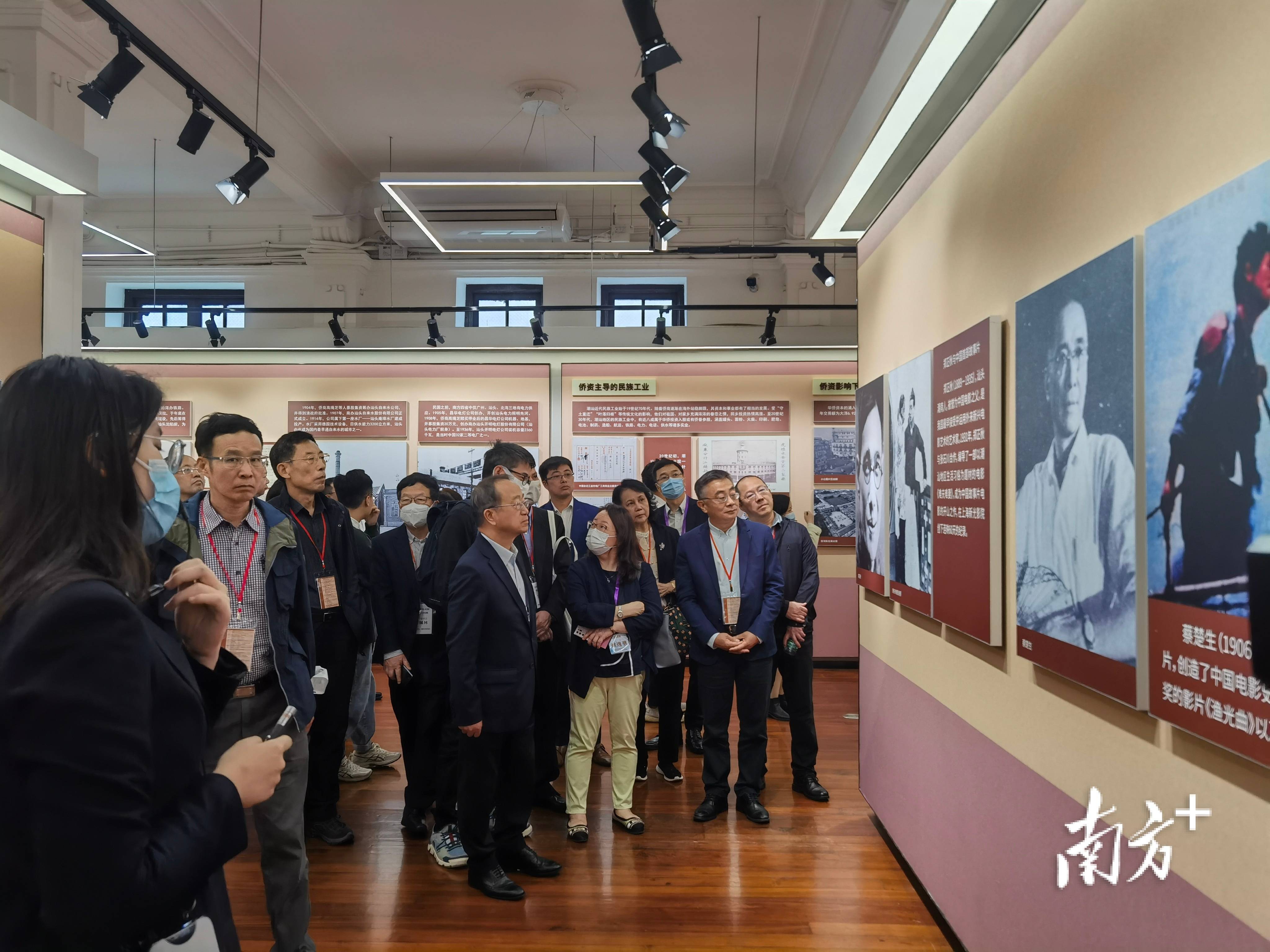 逛服博会、看小公园……这个香港访问团在汕头感受侨乡魅力_发展_文化_产业