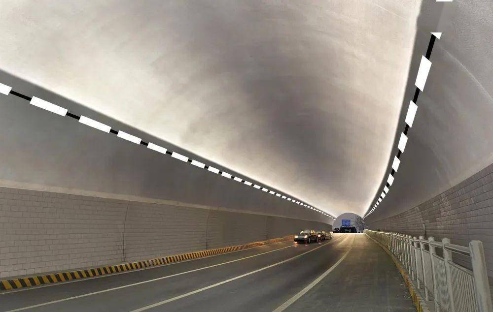 看烟台点亮"穿山越岭"的浪漫_隧道_照明_主题