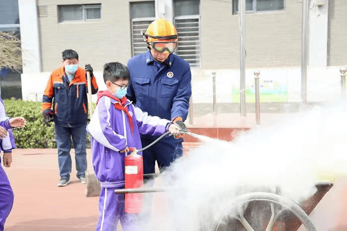 理发、家电维修、瑜伽……这些技半岛·BOB官方网站能四月免费学！(图6)