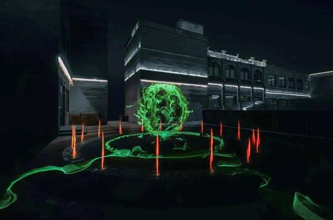 他用"光绘"作品拿到了阿联酋10年黄金签证!_王思博_艺术_中国