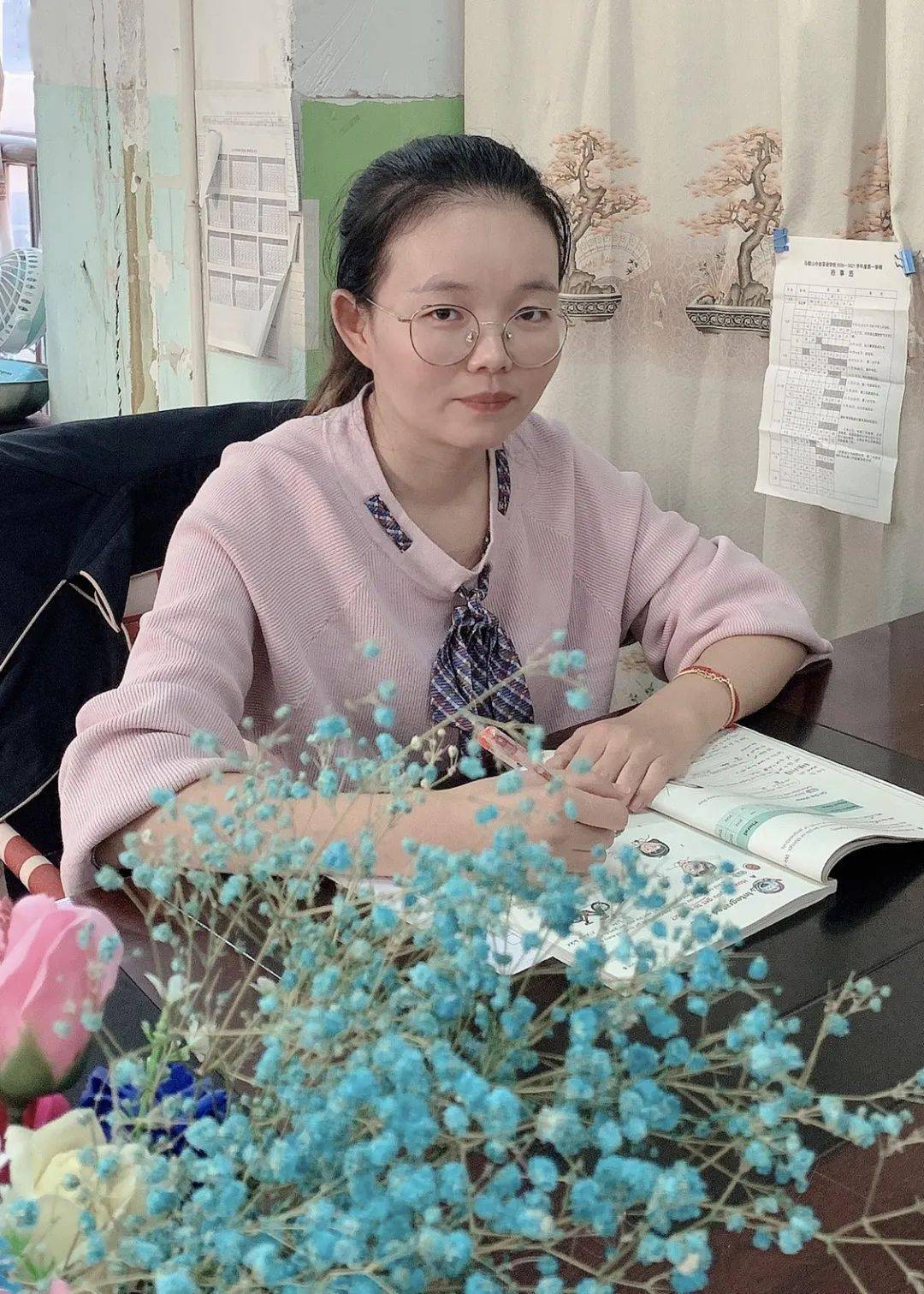 英语老师 朱延平政治老师 刘青青历史老师 钱伟地理老师 夏同玉生物