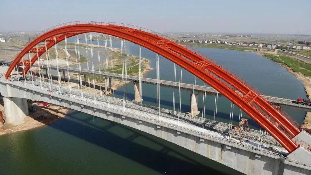 昌景黄铁路项目4标段无砟轨道顺利完工_施工_黄金埠_供电