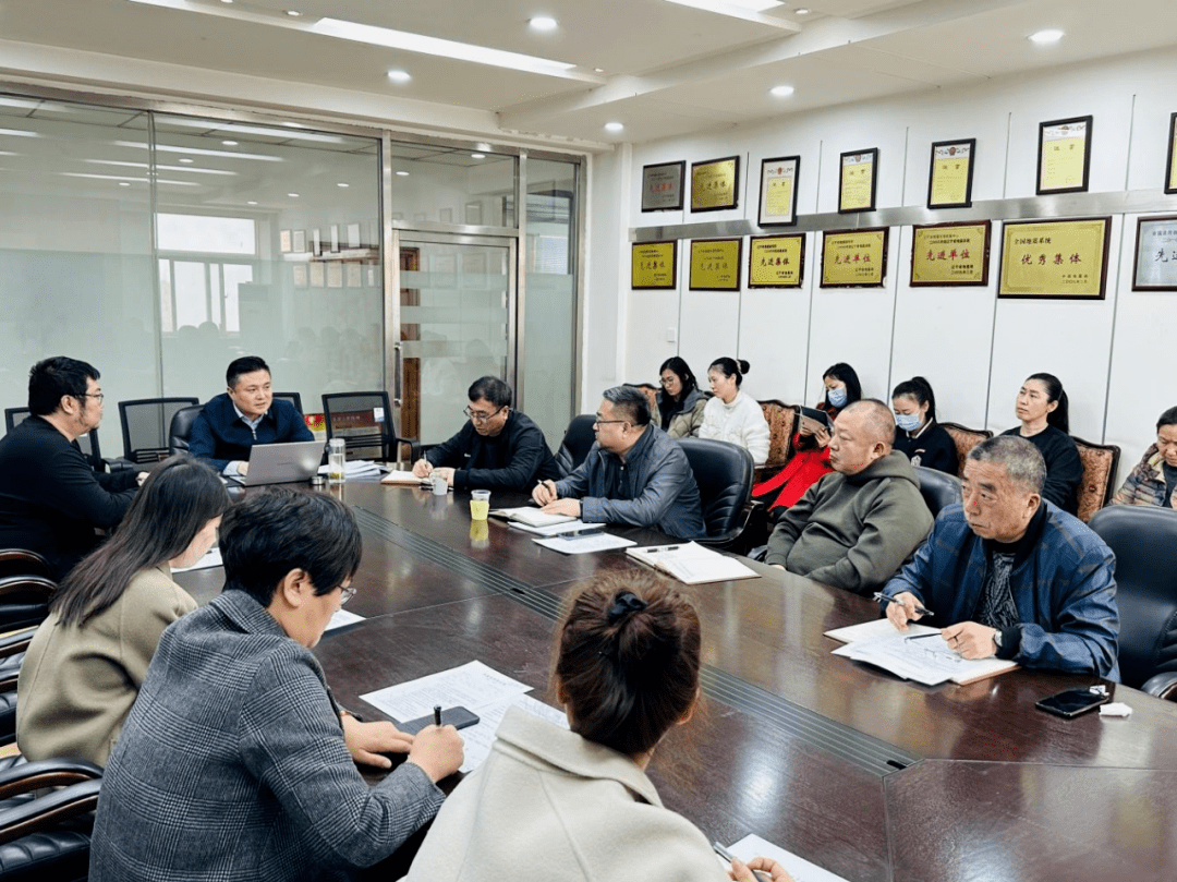 杨振宇局长在信息中心调研时强调 要树立目标导向 增强忧患意识 为防震减灾事业高质量发展提供信息化支撑_工作_单位