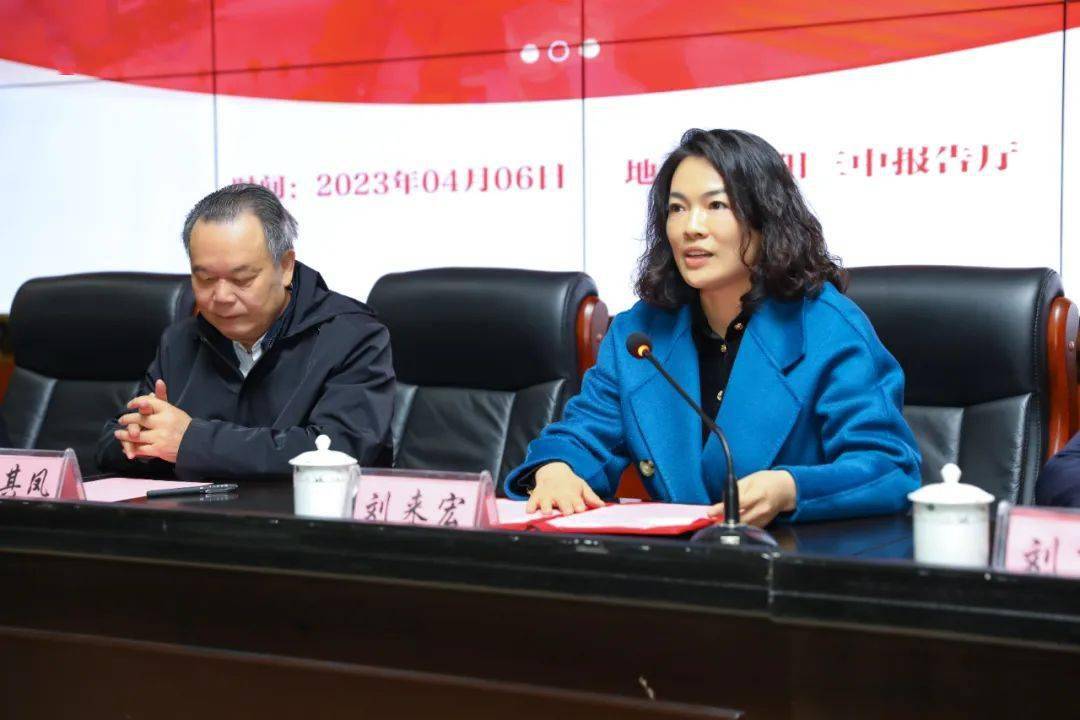 情牵梓里 凤起狮山 | 浏阳三中杰出校友周其凤院士回母校设立"吴美华