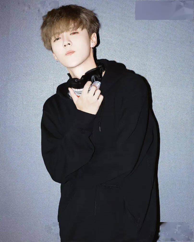 一问一答赵丽颖大s具俊晔暴瘦小生鹿晗蔡徐坤鞠婧祎宋慧乔宋仲基