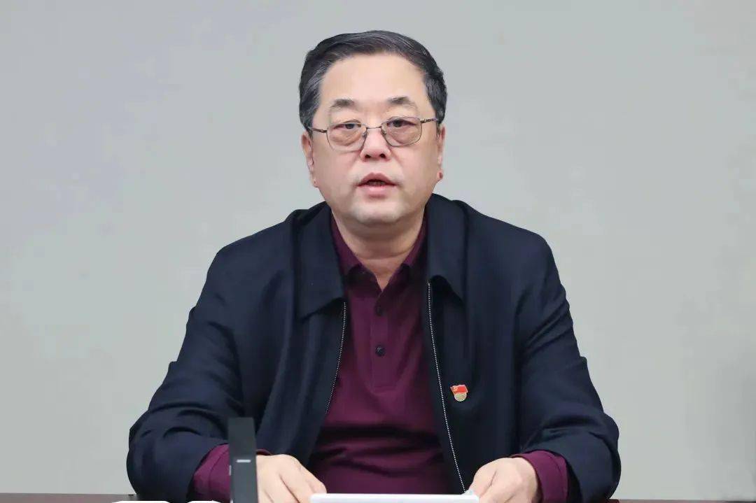 董事陈向阳党委书记,董事长侯军山钢集团4月7日