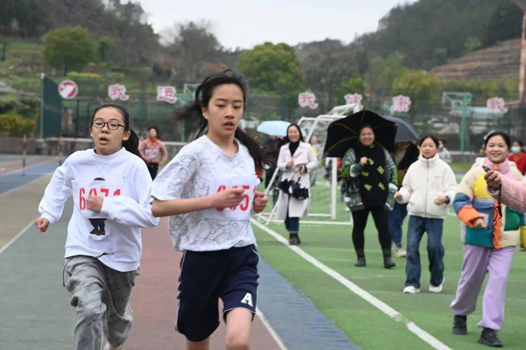 "迎亚运,向未来"——义乌市黎明湖小学第八届田径运动会_成功_运动