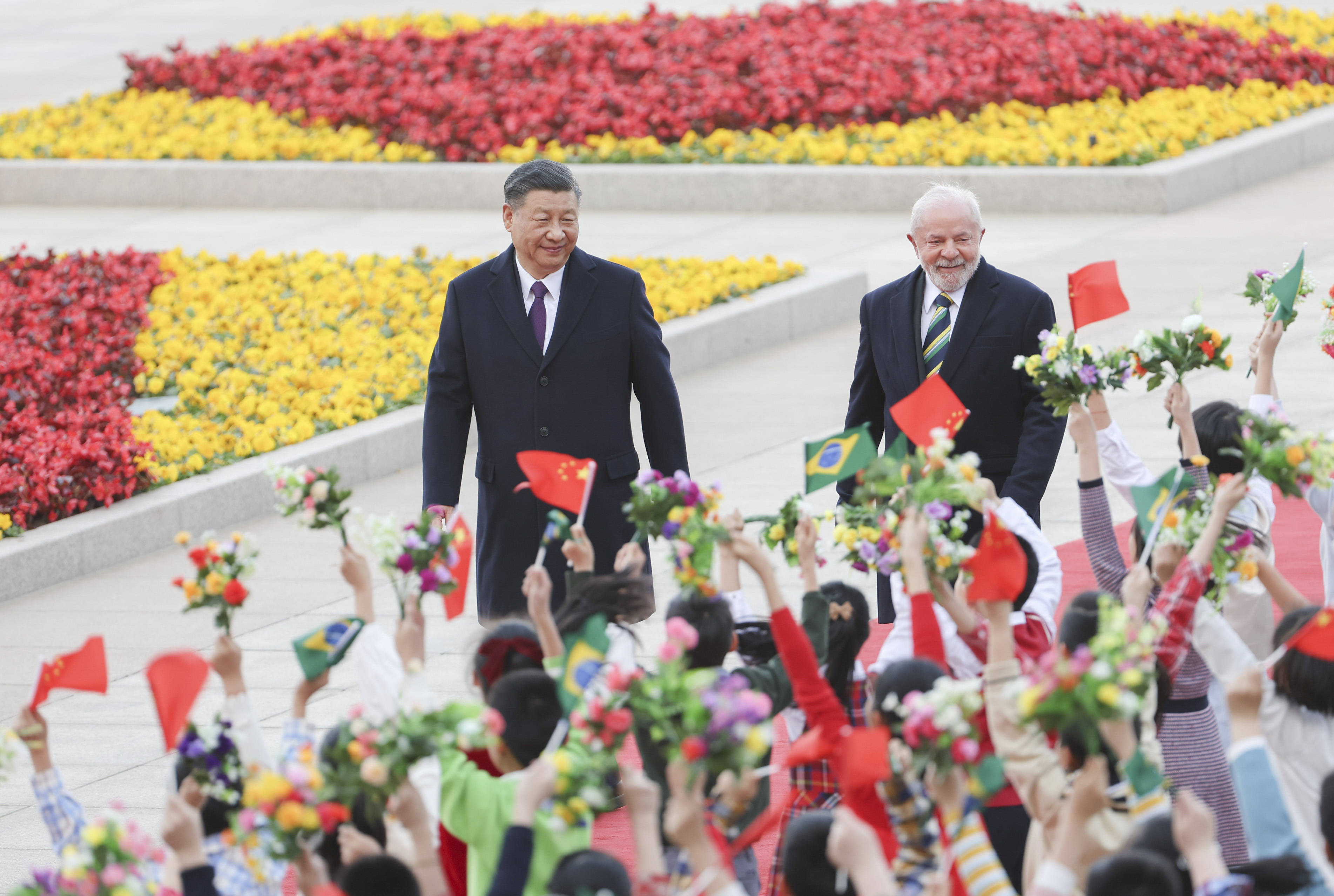 元首外交|不以山海为远 中国巴西携手前行_国家_卢拉_习近平