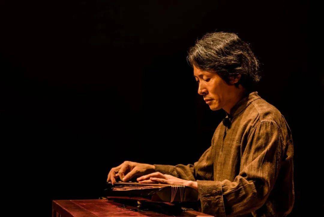 谢东笑广东古琴研究会会长,非物质文化遗产项目古琴艺术(岭南派)代表