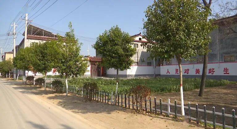 郸城县虎岗乡:抓重点促提升 扎实推进人居环境整治_工作_乡村_人人