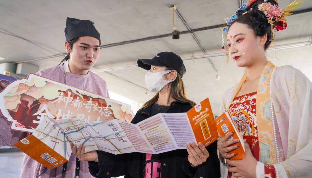 洛阳汉服契合神都的神韵才能解锁完整的角色体验玩家穿着汉服40个实景