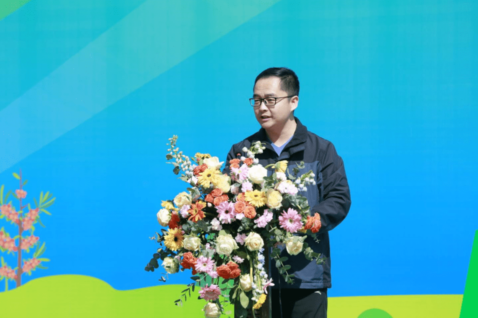 "宇航人第八届沙棘植树节"在和林格尔县隆重举行!_活动_内蒙古_生态