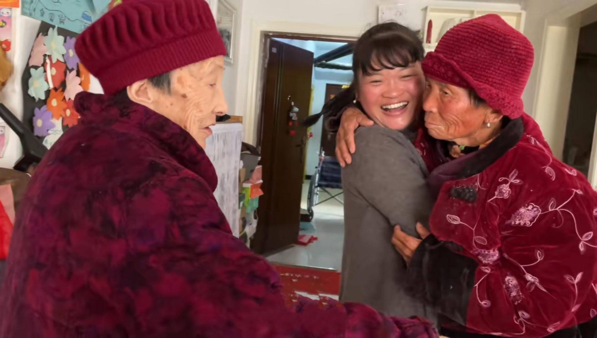 冯艳萍:尽孝要趁早 不能去等待_老人_婆母_一家人