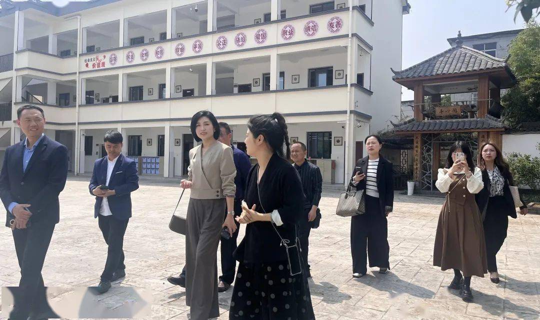 川衢相约,成长共行——记北川羌族自治县桂溪镇中心小学来华墅小学