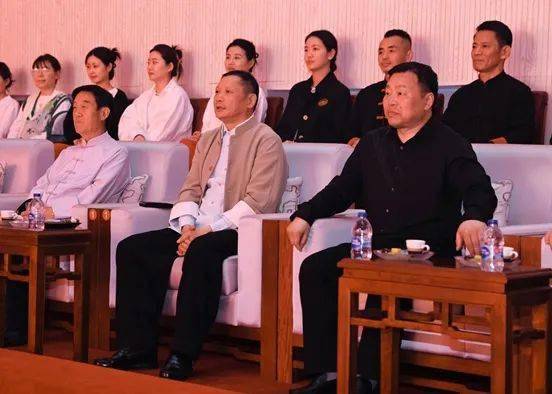陈正雷大师在张东武老师,徐勤兰老师,少帅陈斌