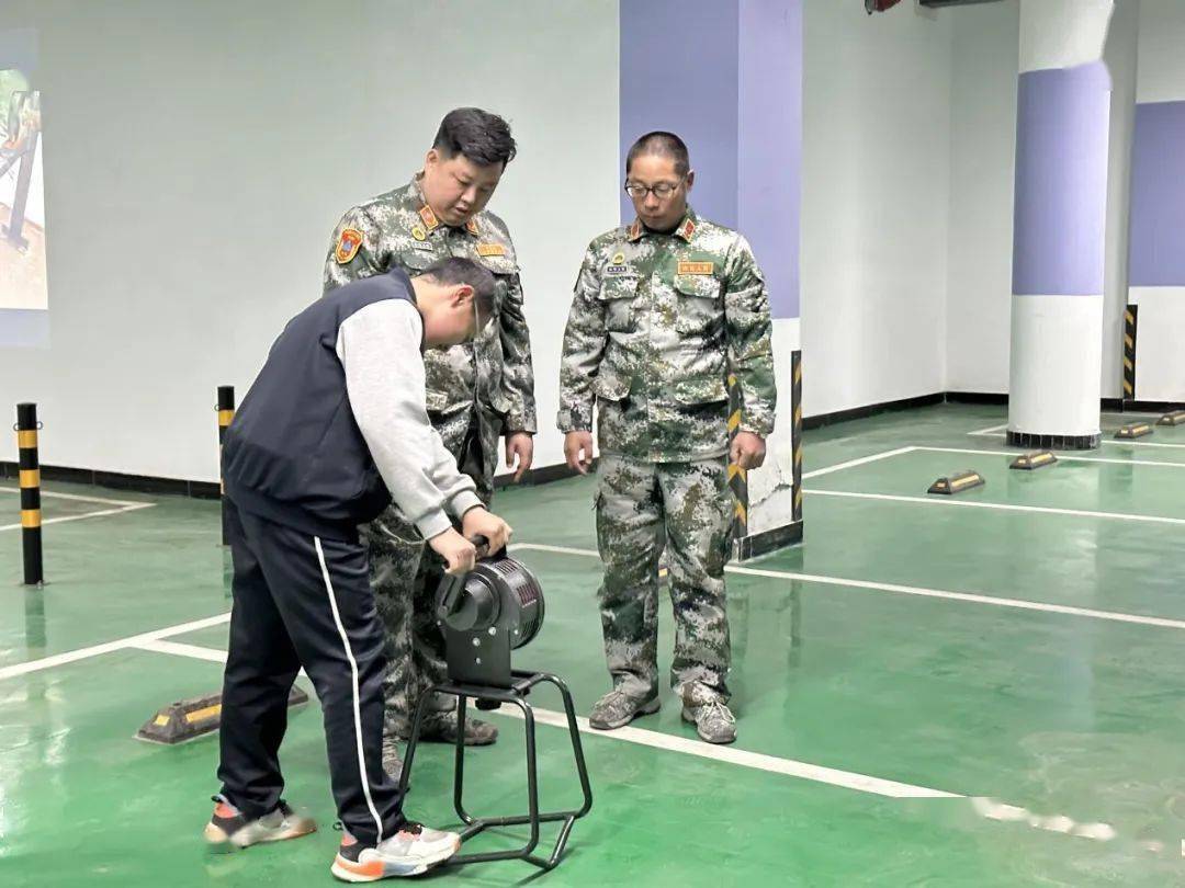 天桥区国动办走进宝华中学开展防空防灾应急疏散演练活动_人防_师生