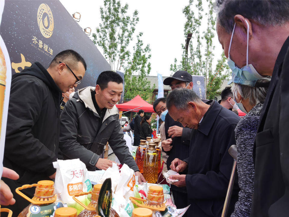 2023"齐鲁粮油"六进系列活动走进菏泽老城曹州商圈_品牌_山东省_产业