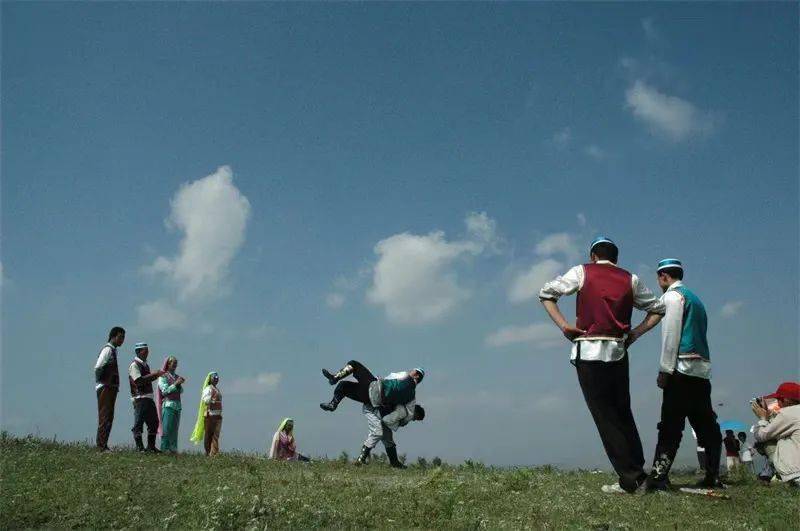 保安族特色体育项目——夺腰刀_传承_活动_竞技性