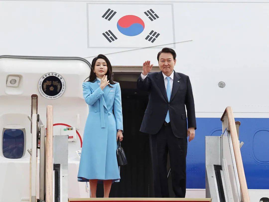 尹锡悦今日启程赴西班牙出席北约峰会，期间将举行韩美日领导人峰会 - 2022年6月27日, 俄罗斯卫星通讯社
