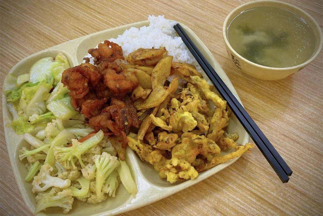 在西安翻译学院,美好"食"光,总有一种味道温暖你!_食堂_餐厅_改造