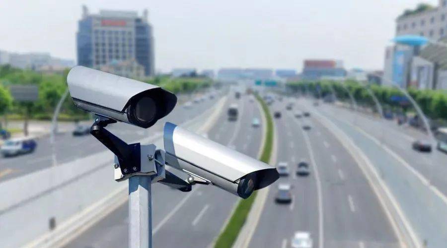 曲靖这些路段新增电子抓拍._监控_设备_方向