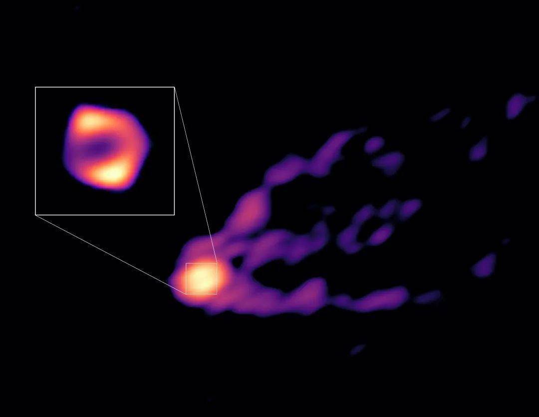 人类首次“看见”的那个黑洞 位于室女座一个巨椭圆星系M87的中心