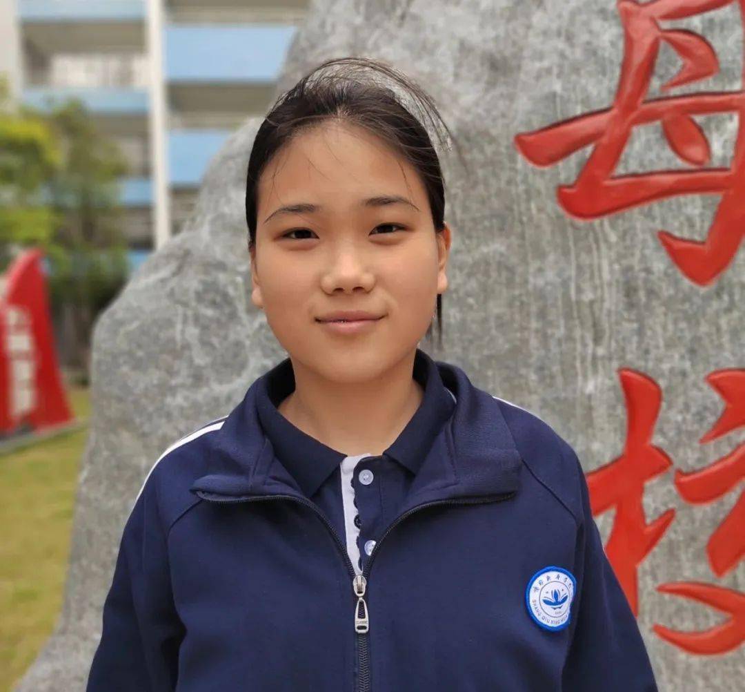 热爱体育,强健体魄——身边榜样之运动之星_汗水_阳光_年级