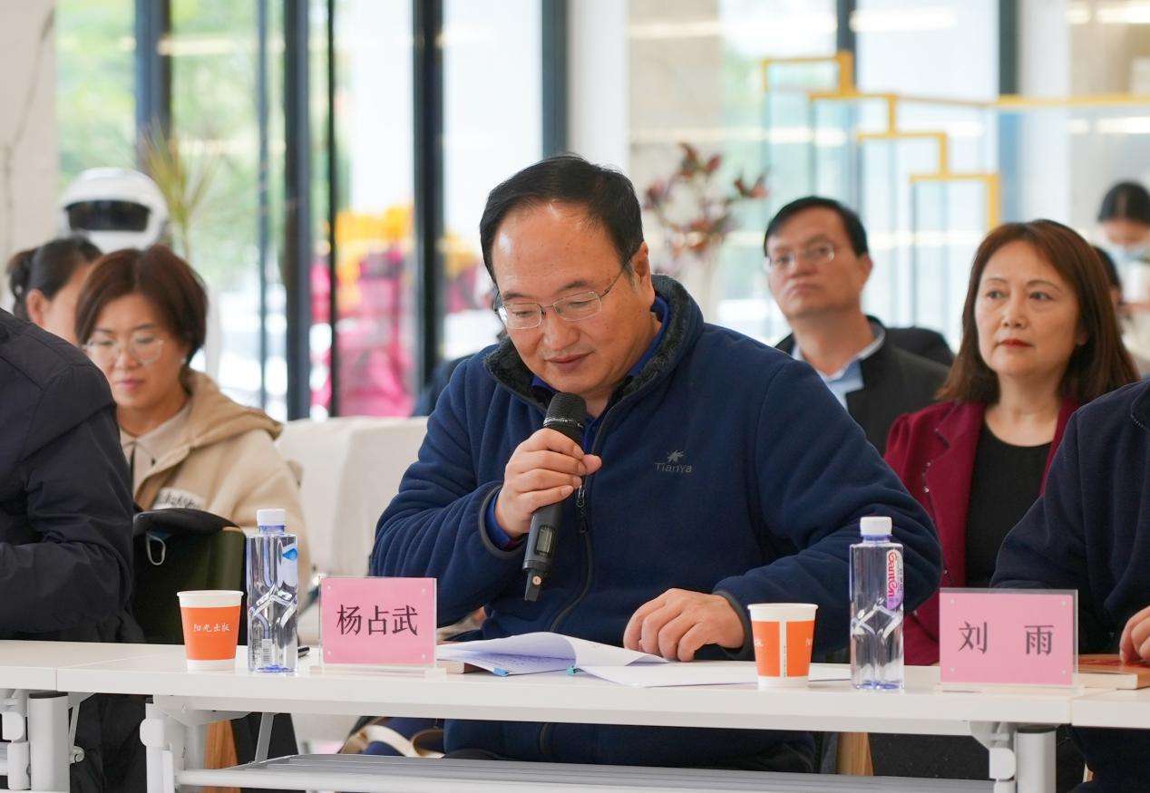 宁夏政协文史委"委员读书"交流研讨《百万大移民》_故事_文化_群众