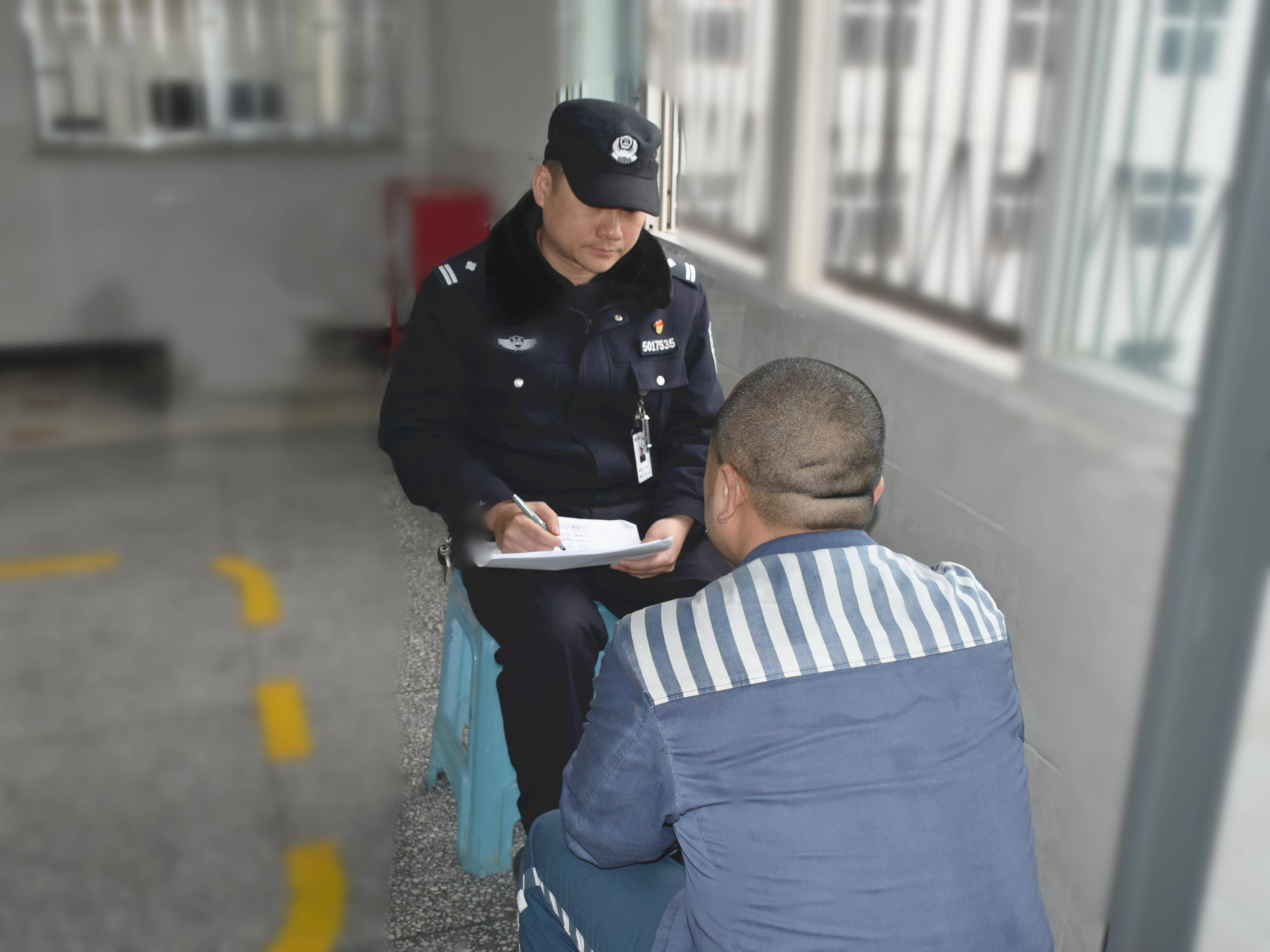 垫江监狱青年民警:青春正精彩 奋斗不止步_工作_王希_陈宁